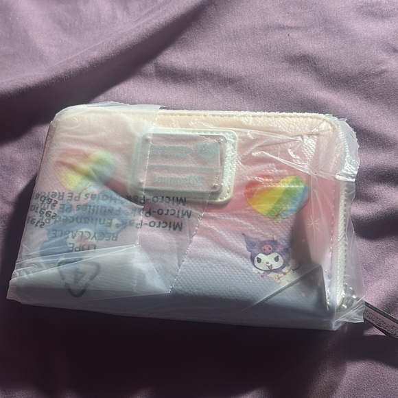 New hello kitty carebears wallet - Picture 2 of 5